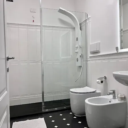 Apartment Ad Mare - Frontemare, 1 Minuto Dalla *