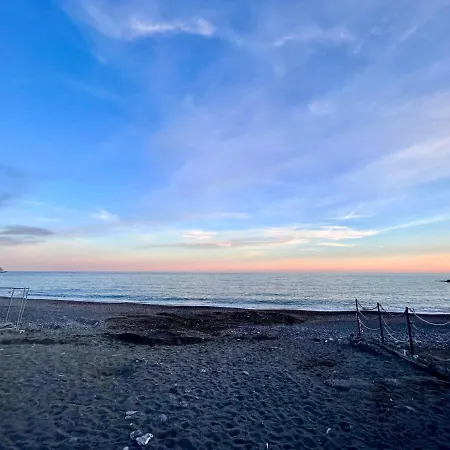Apartment Ad Mare - Frontemare, 1 Minuto Dalla *