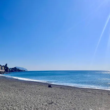 Ad Mare - Frontemare, 1 Minuto Dalla Apartment Genoa
